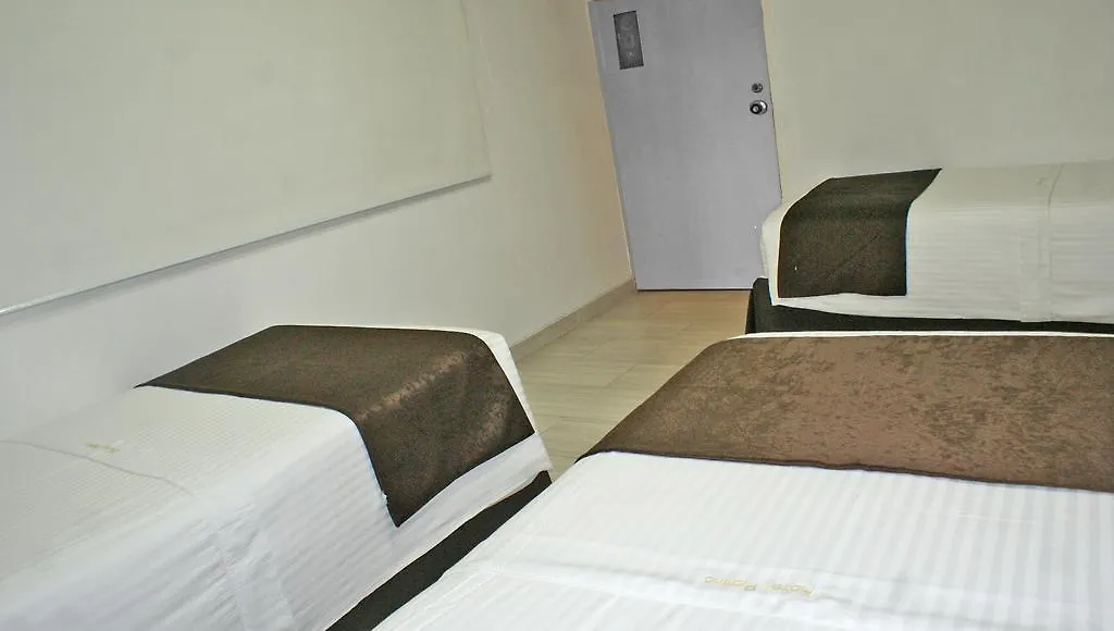 Hotel Bestmark Platino En Chapinero Bogotá