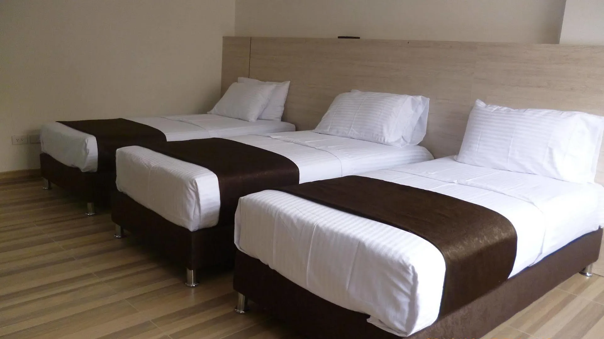 Hotel Bestmark Platino En Chapinero Bogotá