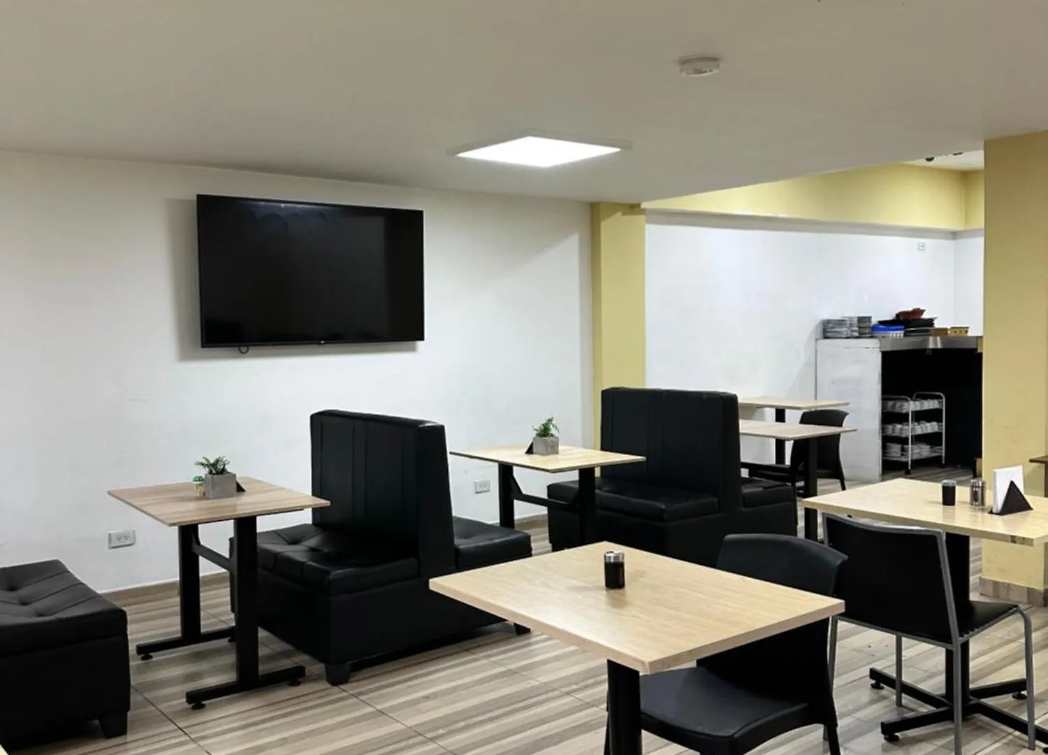 Hotel Bestmark Platino En Chapinero Bogota